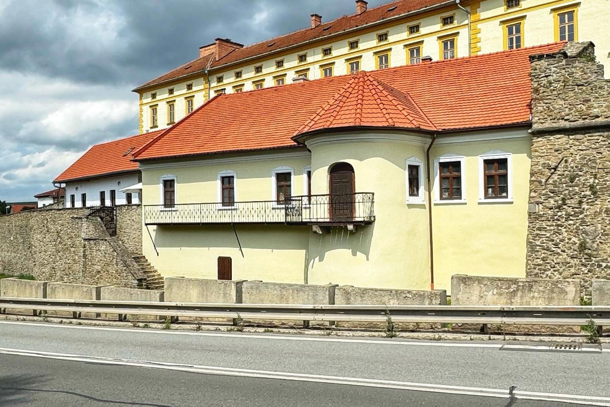 Holiday home Dom Na Hradbach *